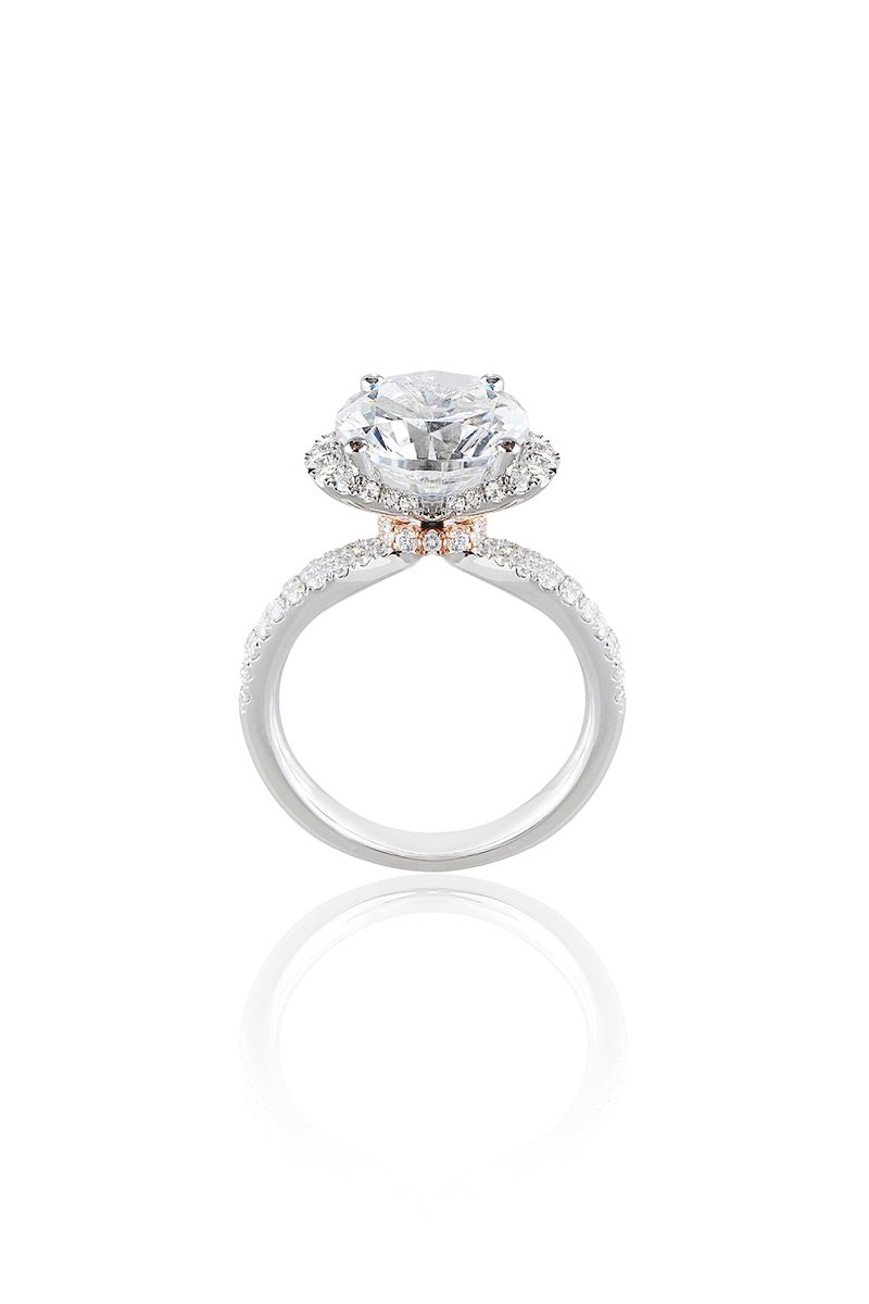 18K White Gold Diamond Ring