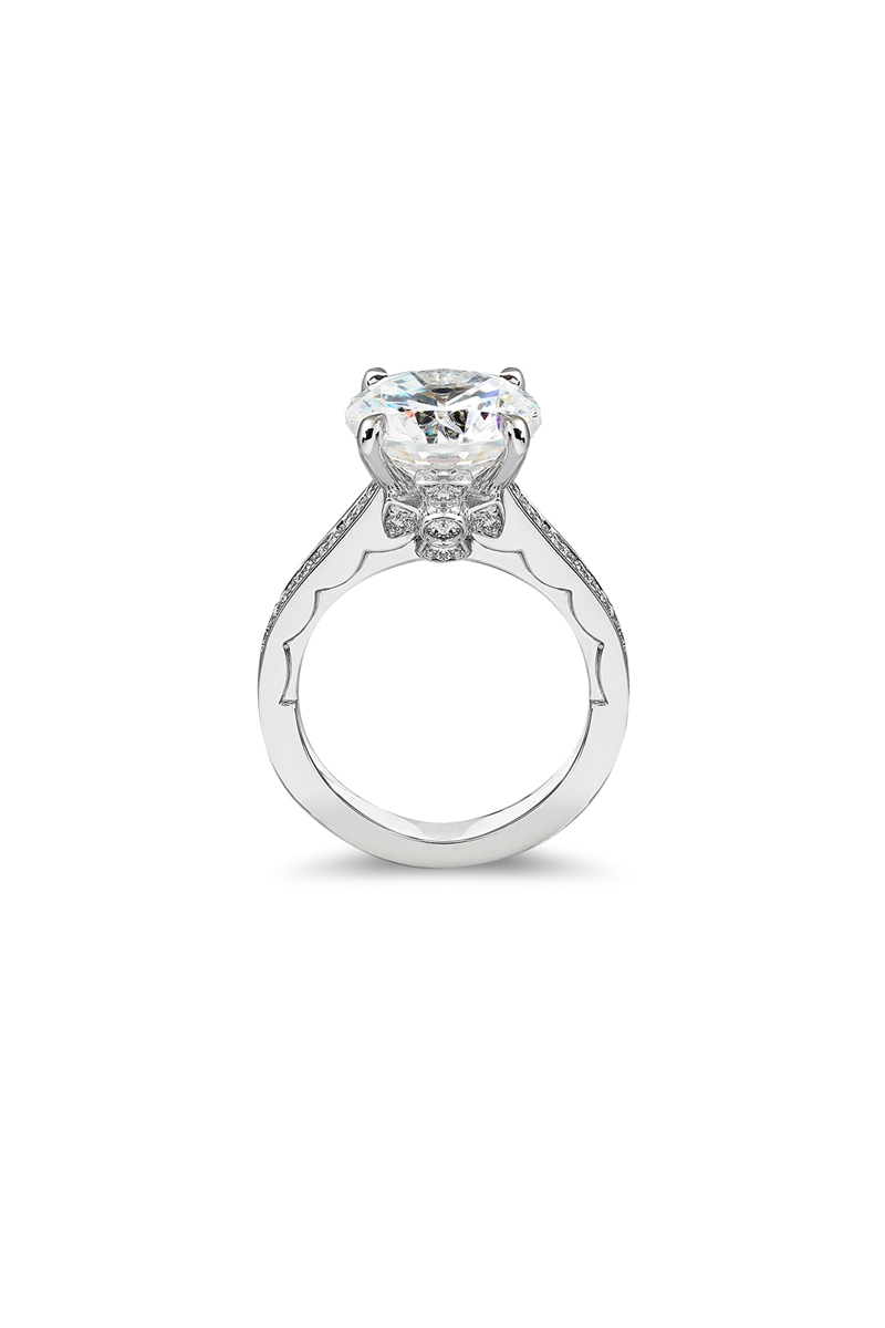 18K White Gold Diamond Ring